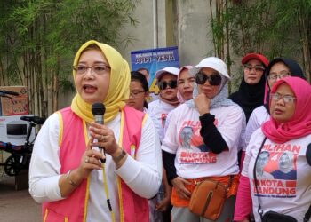 Calon Wakil Walikota Bandung Yena Ma’soem Gelar Pengobatan Gratis Untuk Warga.