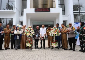 Resmikan Kantor Kelurahan dan Kecamatan Di Kota Bandung